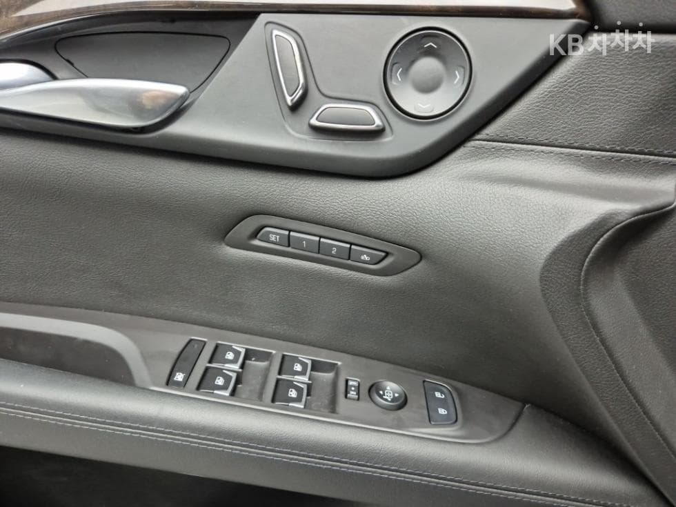 캐딜락 CT63.6 Premium AWD - 18