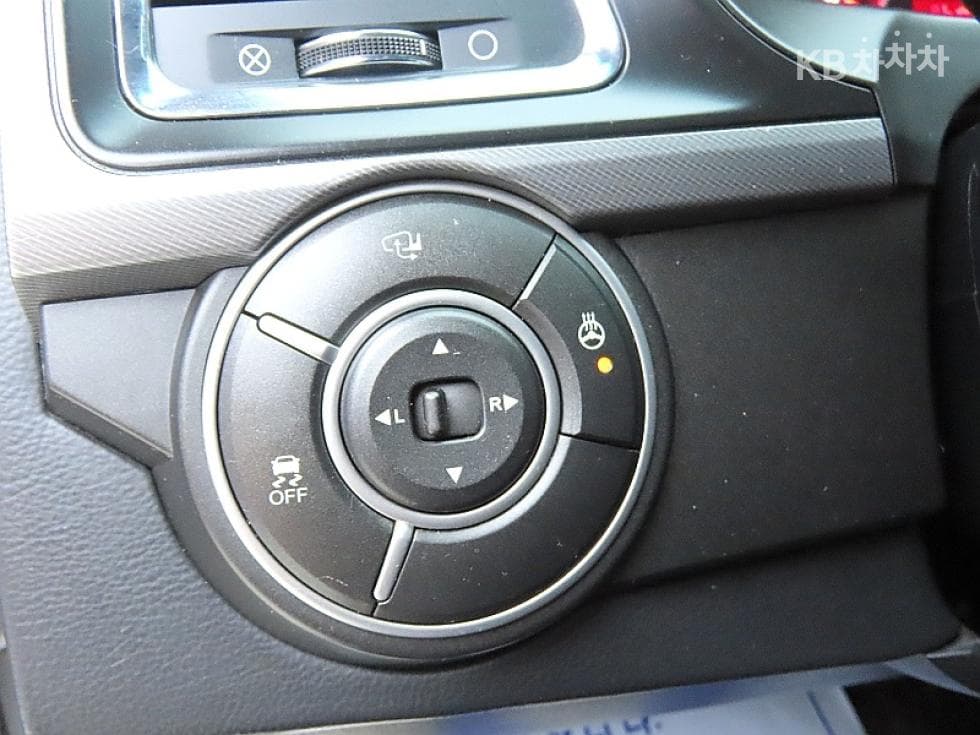 KG Mobility Korando Sports (pickup variant)Extreme 4WD - 12