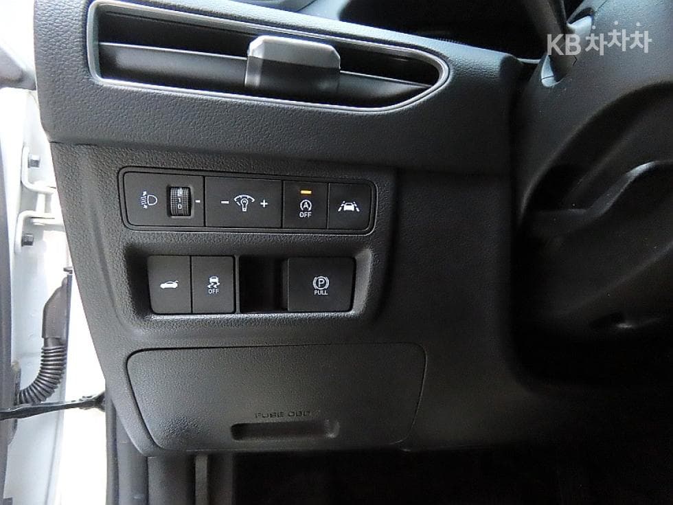 Hyundai Sonata (DN8)1.6 T Premium 패밀리 - 12