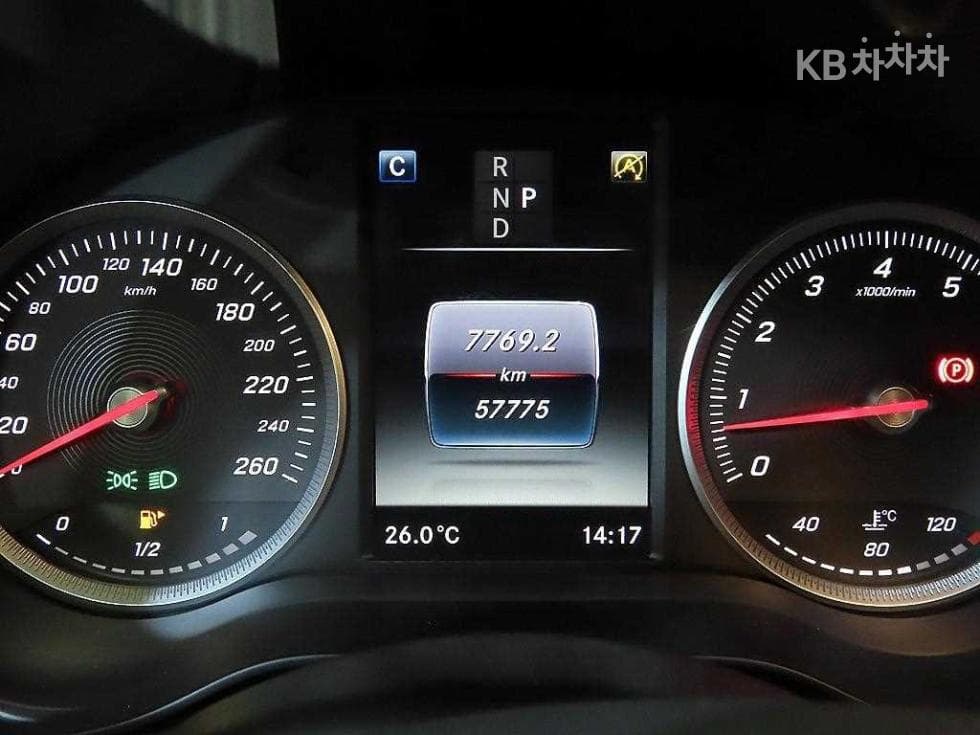 Mercedes-Benz The New (фейслифт) C-КласC200 W205 - 9