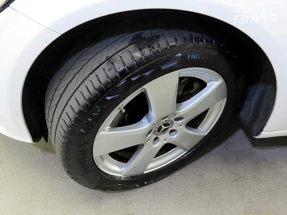 Mercedes-Benz The New (фейслифт) C-КласC200 W205 - 20
