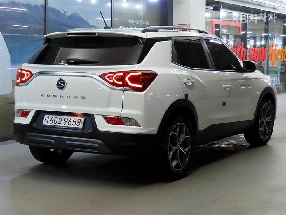 КейДжи Мобилити 뷰티플 코란도1.6 Дизел 2WD C5 - 4