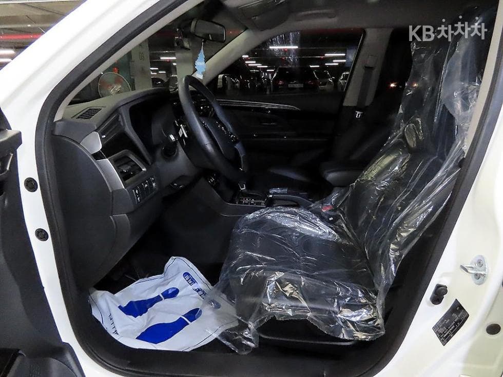 КейДжи Мобилити 뷰티플 코란도1.6 Дизел 2WD C5 - 6