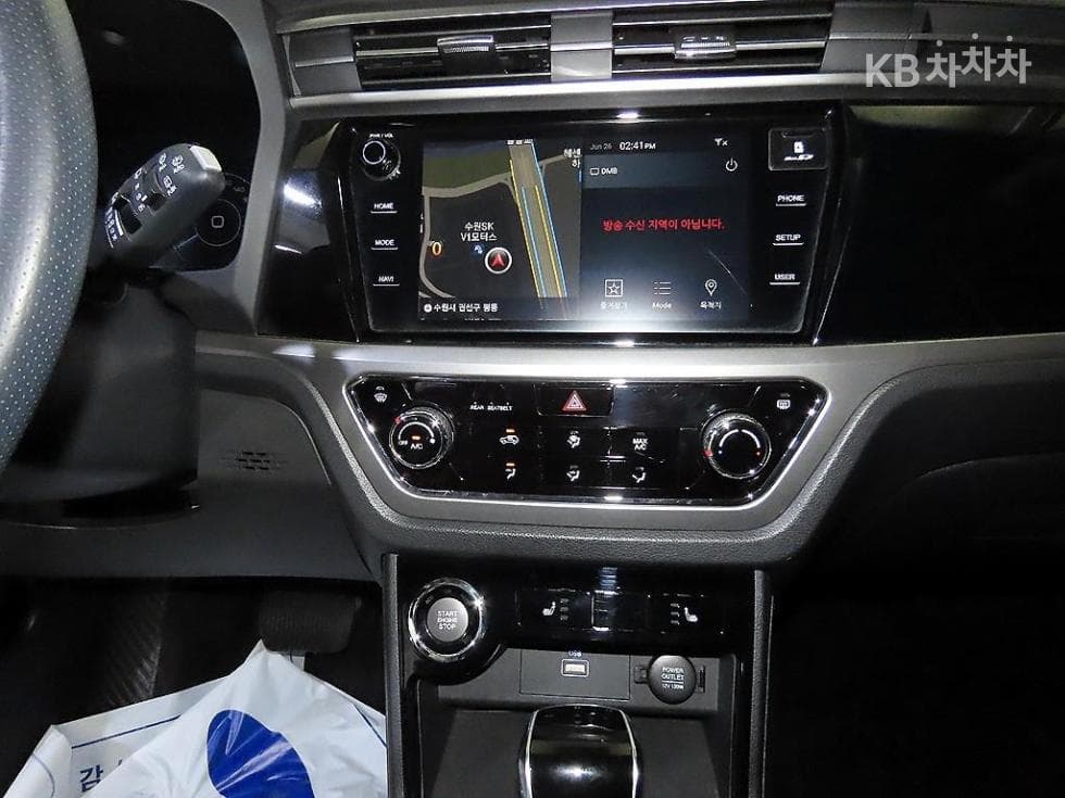 КейДжи Мобилити 뷰티플 코란도1.6 Дизел 2WD C5 - 11