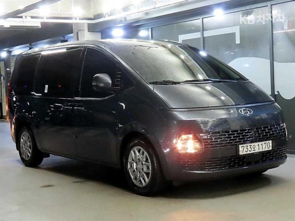 Хюндай Staria 2.2 Турер 11 Modern - Image 1
