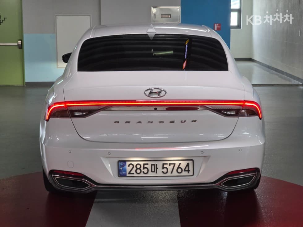 Hyundai The New (facelift) Grandeur (Azera)LPi 3.0 Disabled-accessible Premium - 4