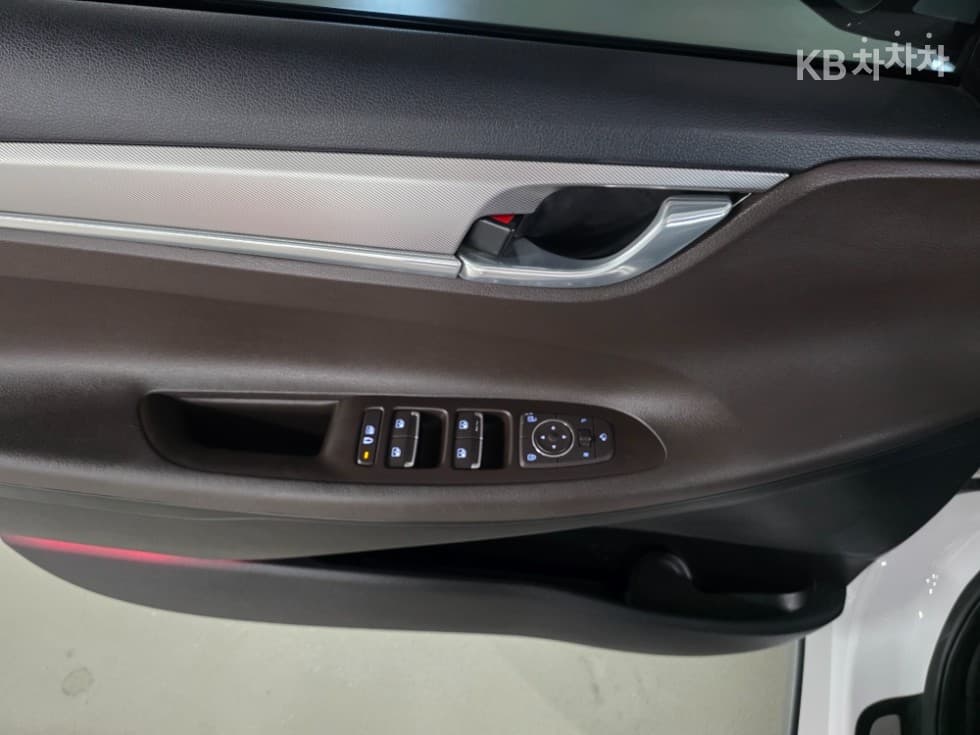Hyundai The New (facelift) Grandeur (Azera)LPi 3.0 Disabled-accessible Premium - 15