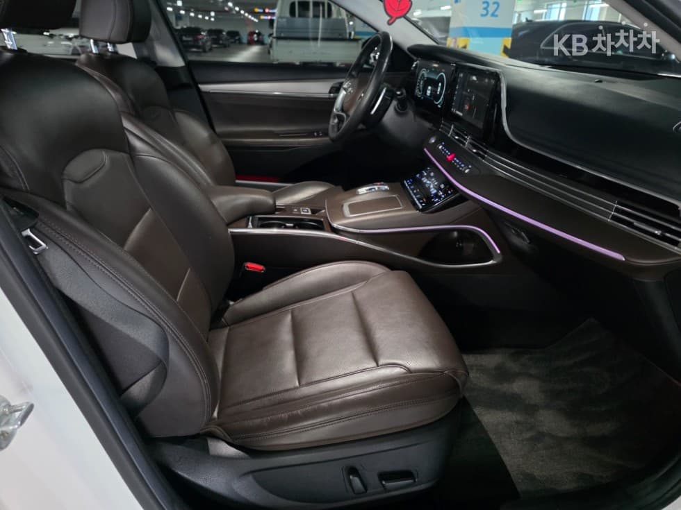 Hyundai The New (facelift) Grandeur (Azera)LPi 3.0 Disabled-accessible Premium - 17