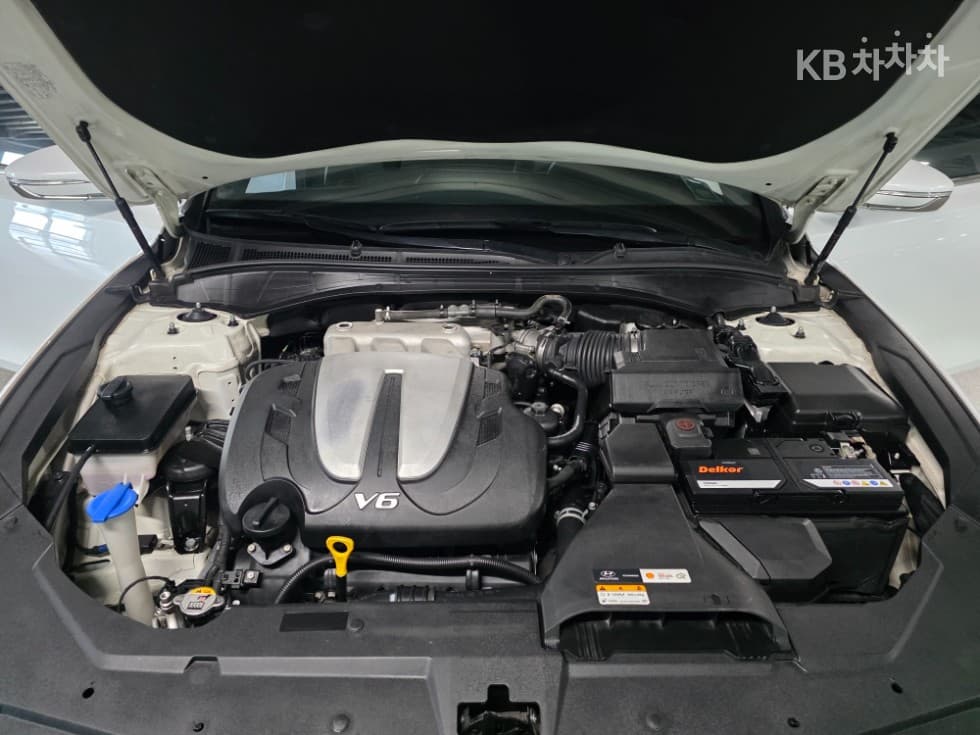 Hyundai The New (facelift) Grandeur (Azera)LPi 3.0 Disabled-accessible Premium - 19