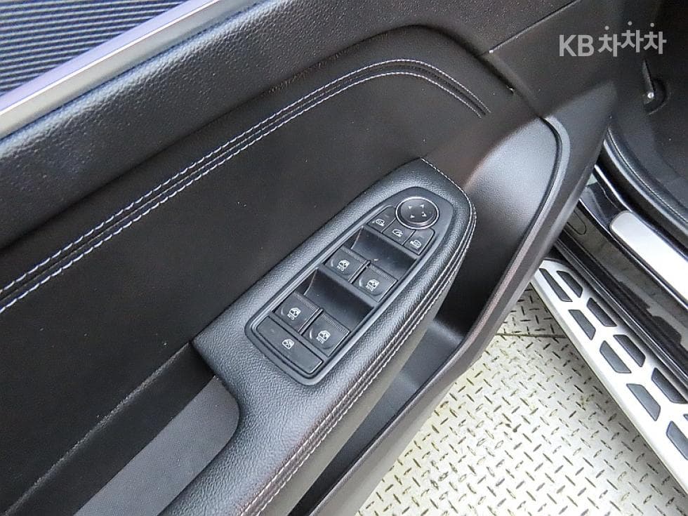 Renault Korea XM31.3 Turbo Gasoline RE Signature - 13