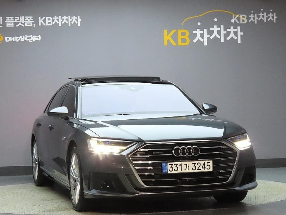 Ауди A8 (D5)55 TFSI Quattro LWB - 3