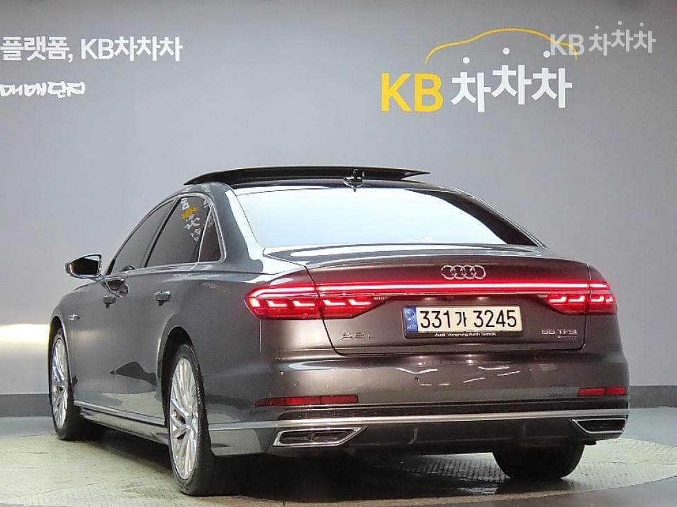 Ауди A8 (D5)55 TFSI Quattro LWB - 4