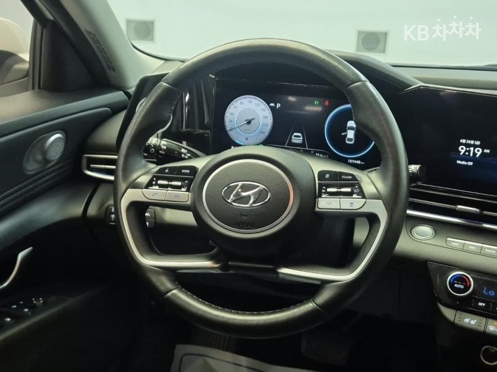 Hyundai All New Avante (Elantra) Hybrid(CN7)Modern - 9