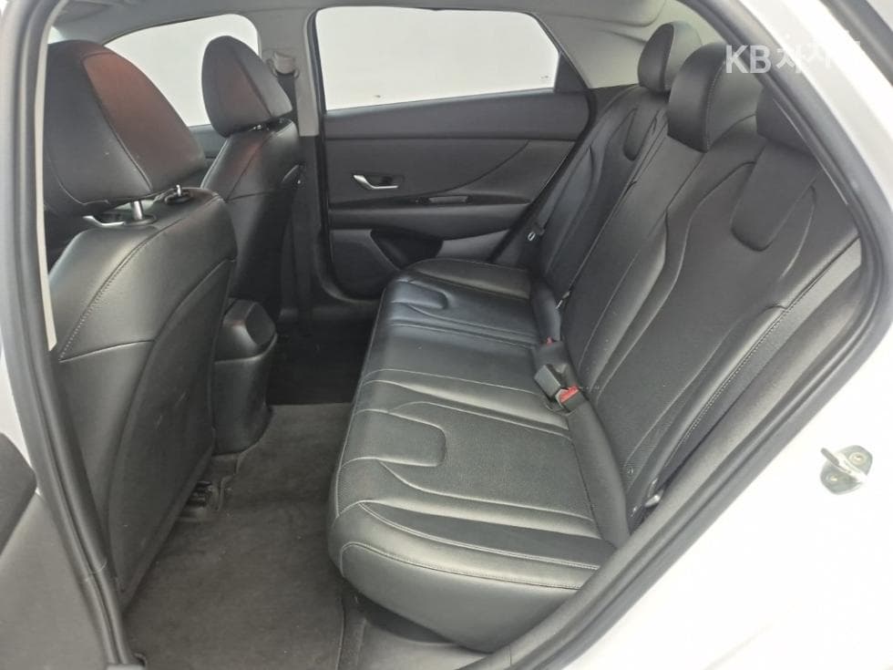Hyundai All New Avante (Elantra) Hybrid(CN7)Modern - 12