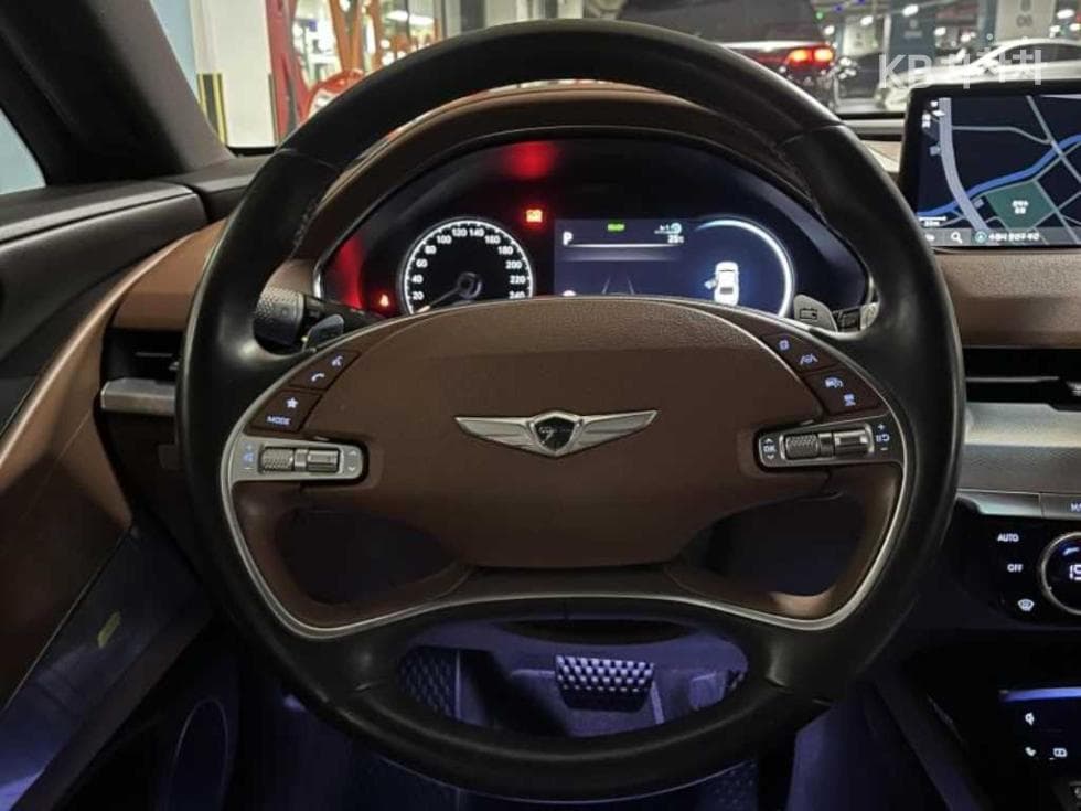 Genesis ELECTRIFIED G80EV Standard - 11