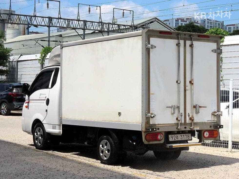 Хюндай Porter 2Удължено междуосие Super Cab 냉동Товарна надстройка차 Стил - 3