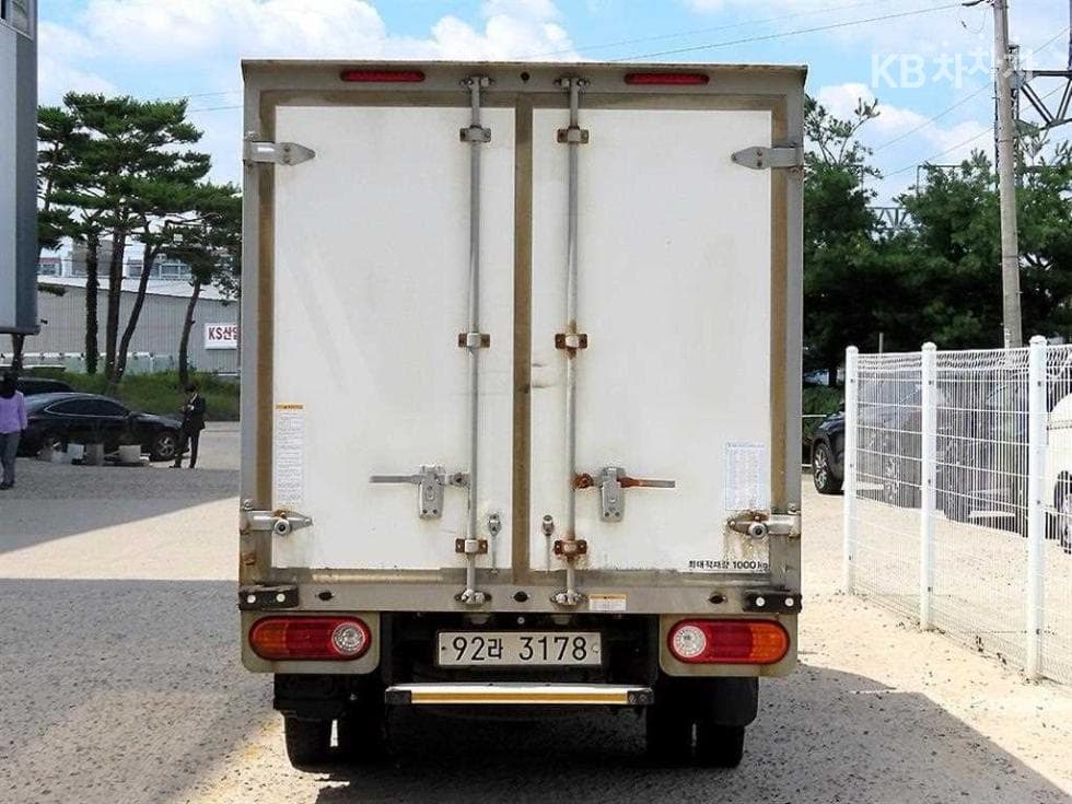 Хюндай Porter 2Удължено междуосие Super Cab 냉동Товарна надстройка차 Стил - 4