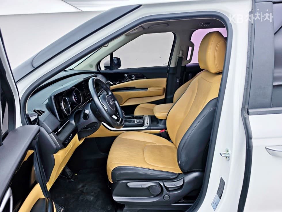 Kia Carnival 4th generationD2.2 9-seater Prestige - 5