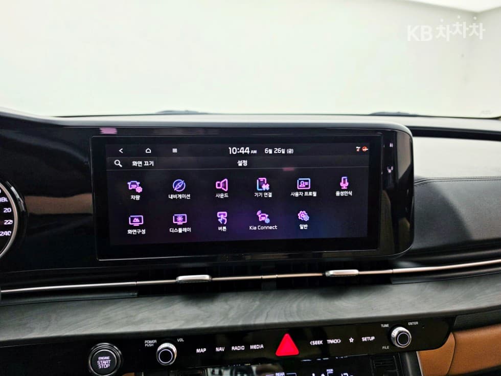 Kia Carnival 4th generationD2.2 9-seater Prestige - 10
