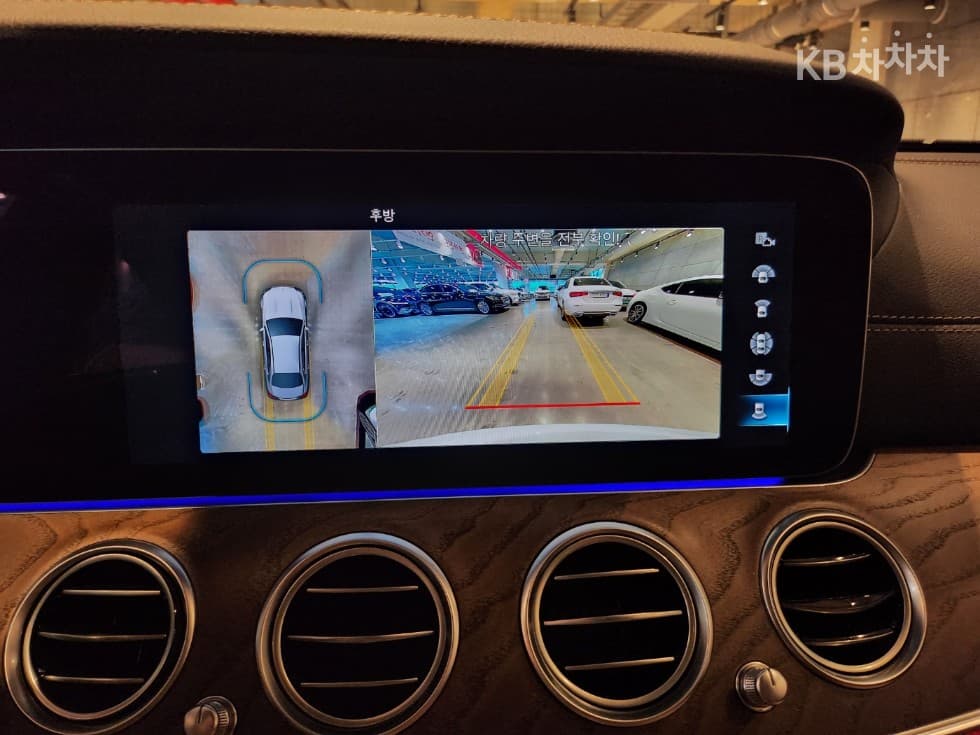 Mercedes-Benz E-Клас (W213)E250 Exclusive - 10