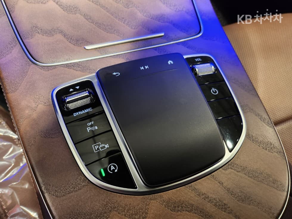 Mercedes-Benz E-Клас (W213)E250 Exclusive - 20