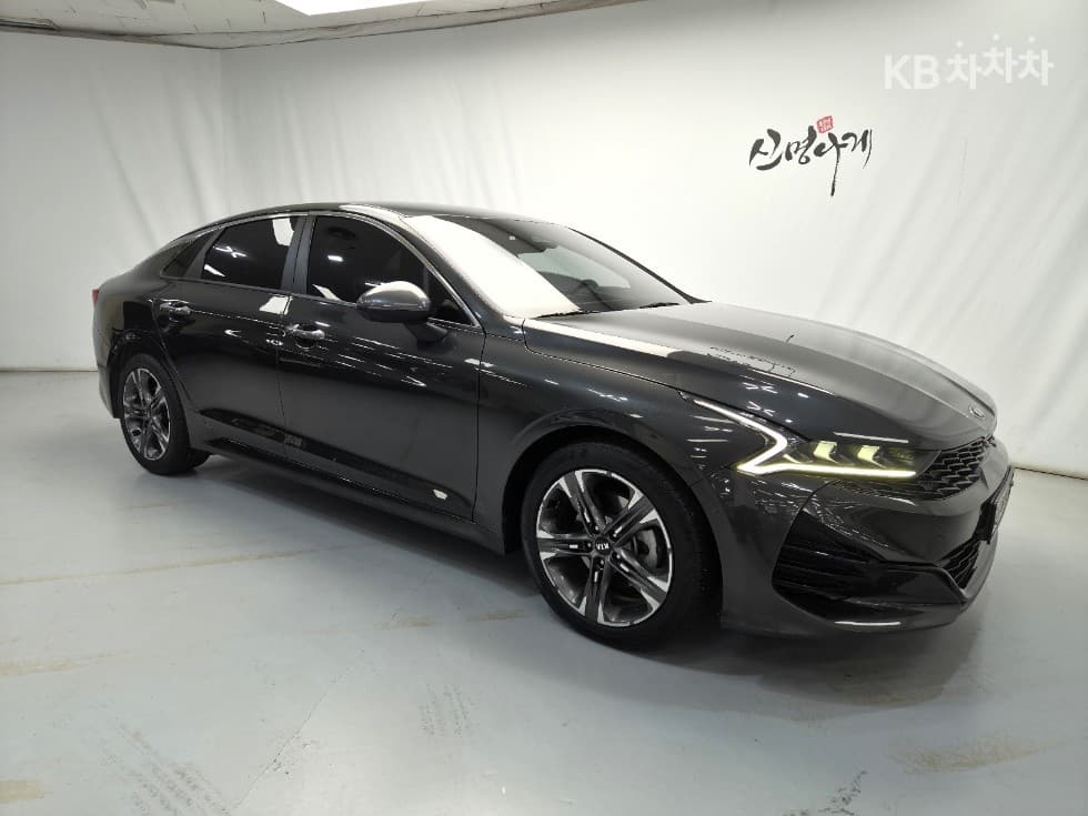 Киа K5 3-토 поколение 2.0 Бензин Signature - Image 1