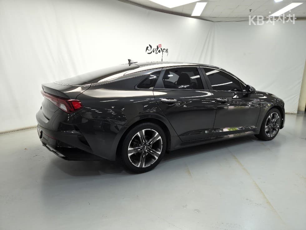 Kia K5 3rd Gen2.0 Gasoline Signature - 3