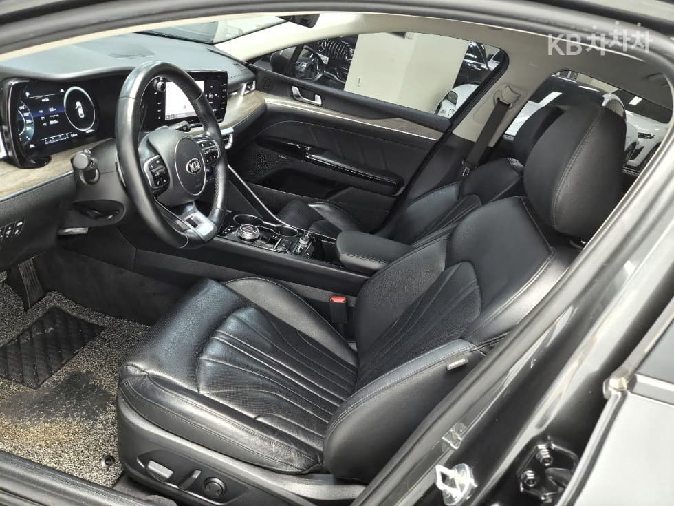 Kia K5 3rd Gen2.0 Gasoline Signature - 12