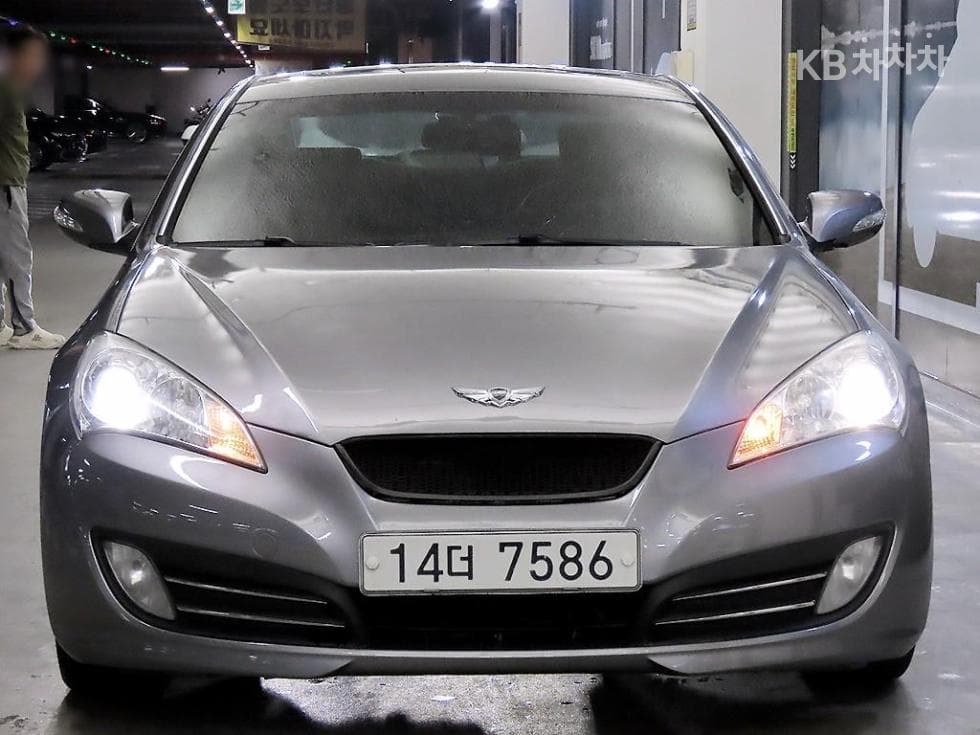 Hyundai Genesis Coupe380 GT-R - 2