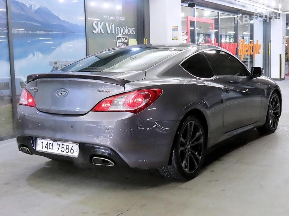 Hyundai Genesis Coupe380 GT-R - 4