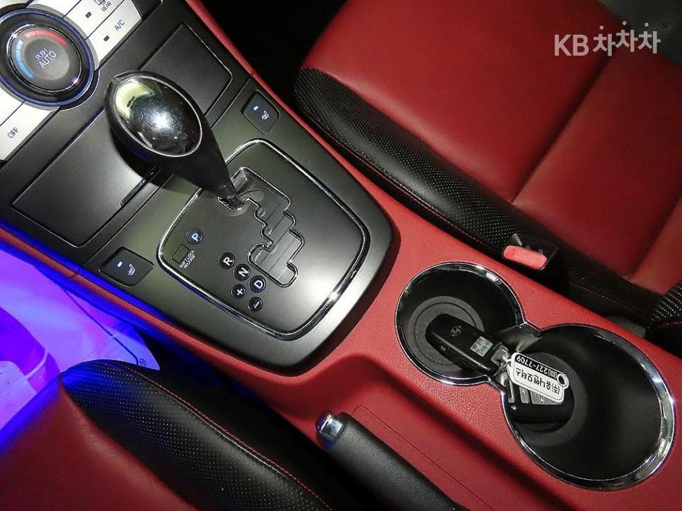 Hyundai Genesis Coupe380 GT-R - 12