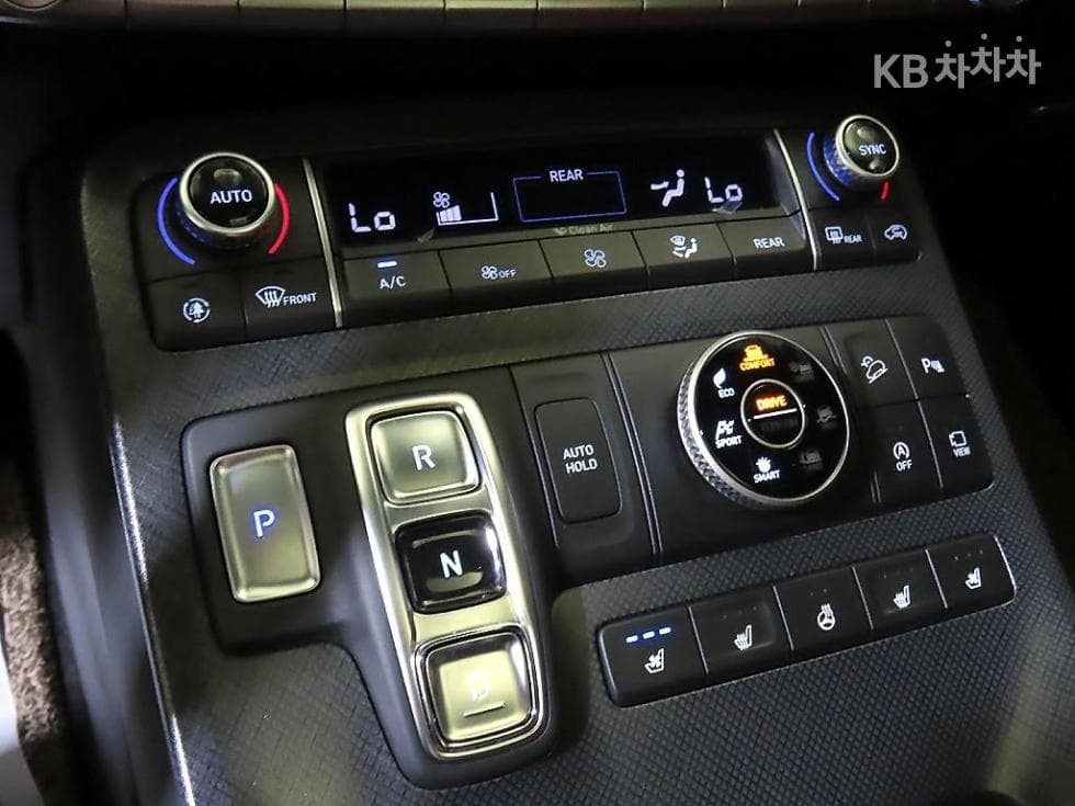 Хюндай Palisade2.2 Дизел 7-местен (Лимузин) AWD Престиж - 12