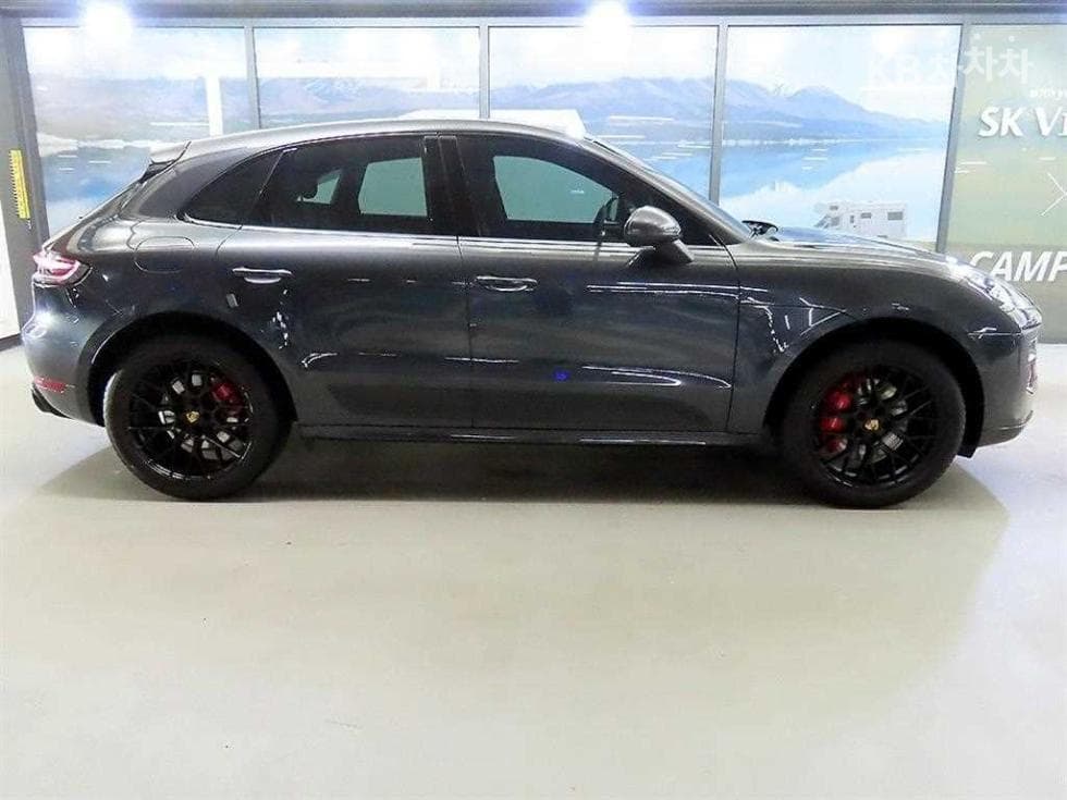 Porsche 마칸2.9 GTS - 3