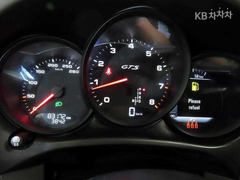 Porsche 마칸2.9 GTS - 9