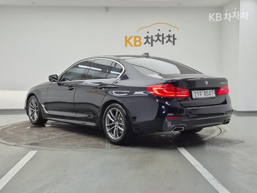 BMW 올New5 Series (G30)520d M Sport Plus - 3