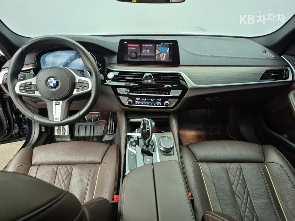 BMW 올New5 Series (G30)520d M Sport Plus - 5