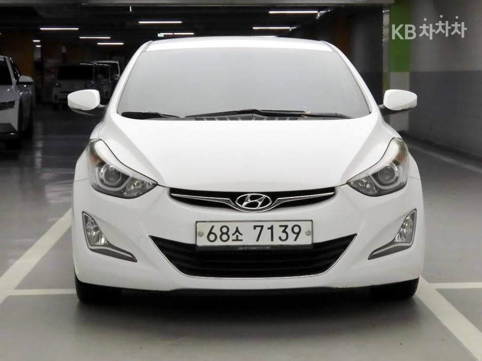 Hyundai The New (facelift) Avante (Elantra) 1.6 GDi Smart Standard - Image 1