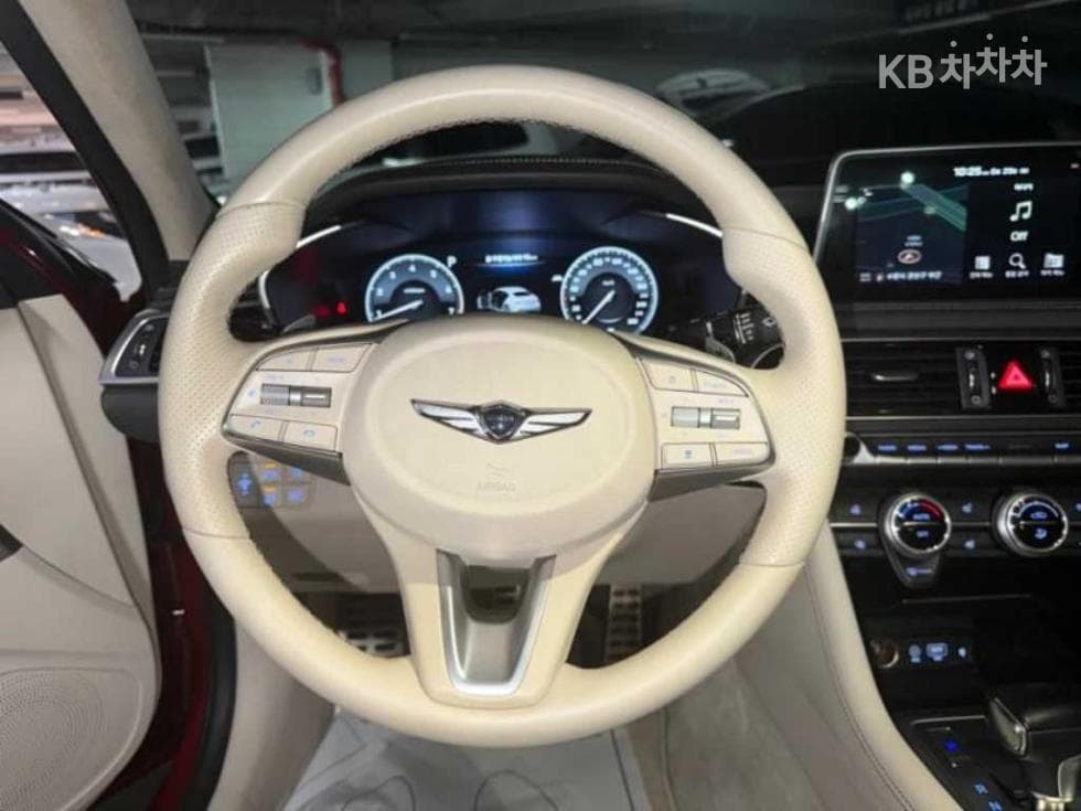 Дженезис G70 SPORT3.3T SPORT AWD Prestige - 9