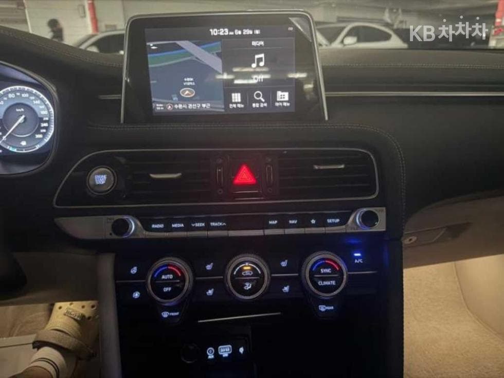 Дженезис G70 SPORT3.3T SPORT AWD Prestige - 11