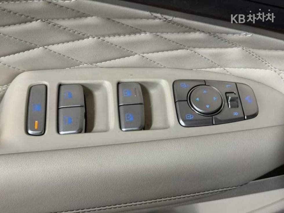 Дженезис G70 SPORT3.3T SPORT AWD Prestige - 16