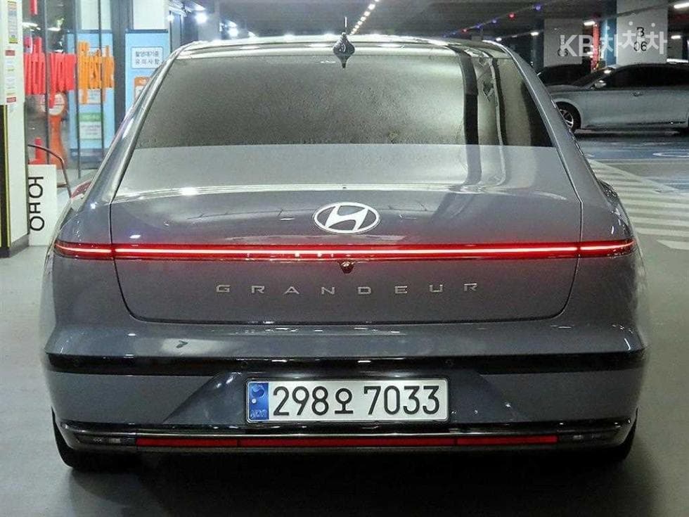 Хюндай Ди Всеново Grandeur (Azera)2.5L бензин 2WD Calligraphy - 5