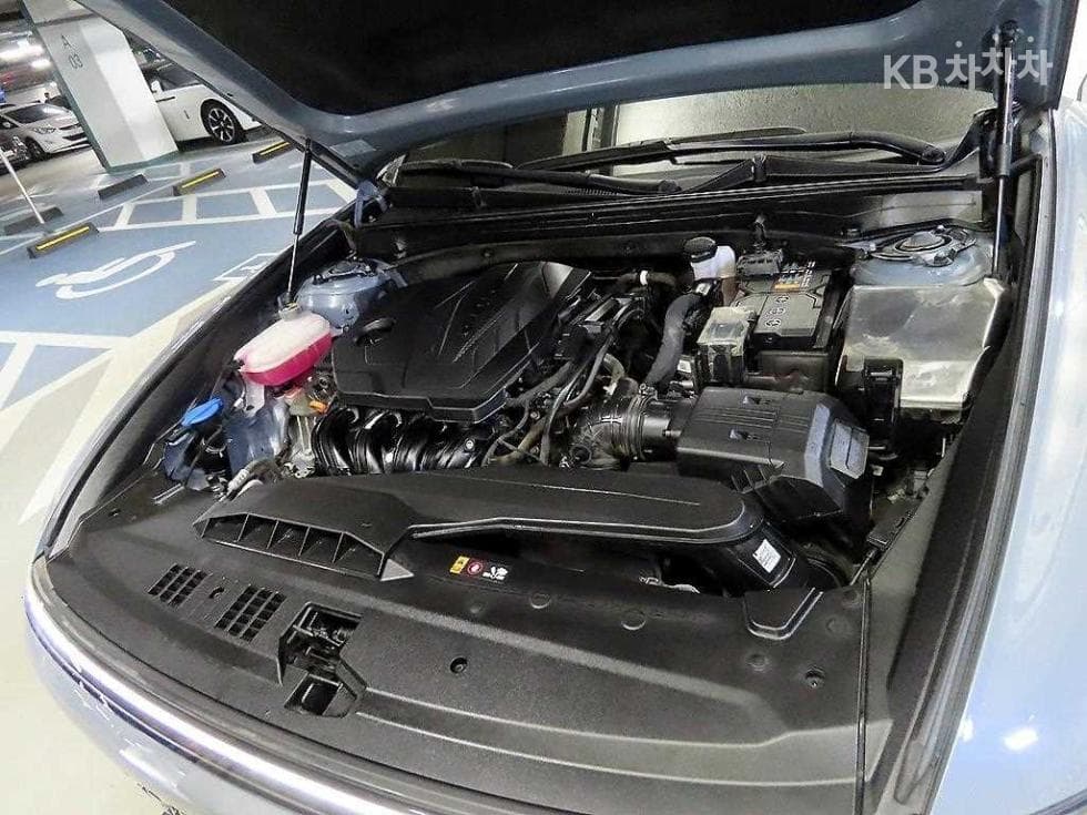 Хюндай Ди Всеново Grandeur (Azera)2.5L бензин 2WD Calligraphy - 19