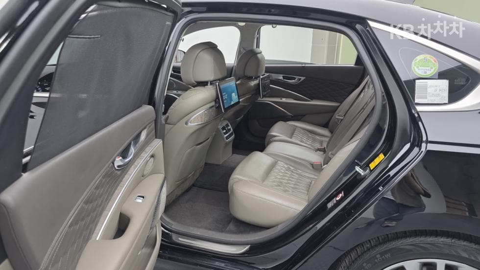 Kia The New (facelift) K9(Second generation)3.8 GDI AWD Masters - 21