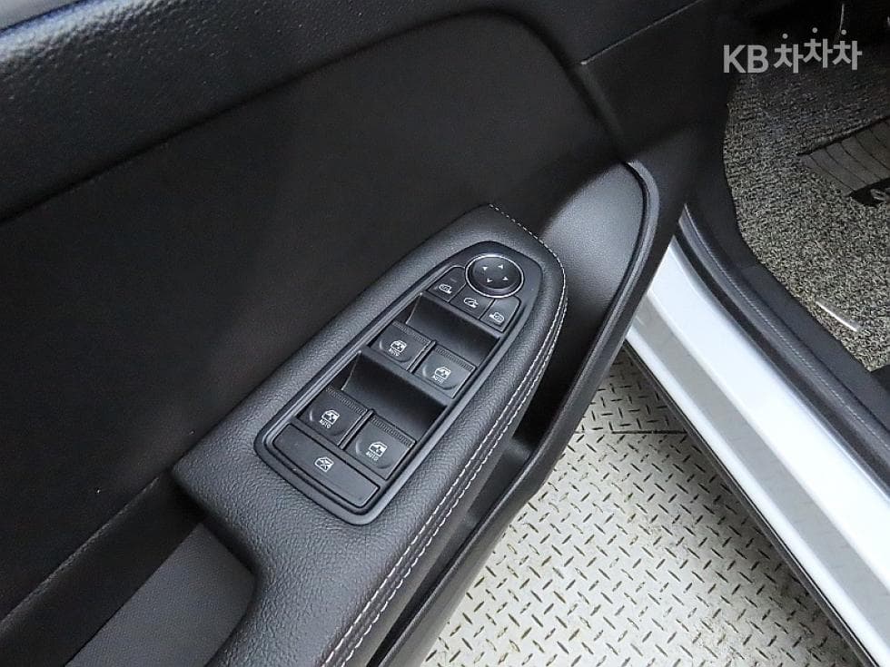 Renault Korea XM31.3 Turbo Gasoline RE - 13