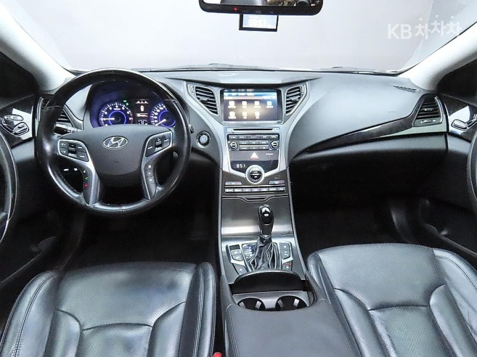 Hyundai Grandeur (Azera)HGLPG HG300 Disabled-accessible - 6