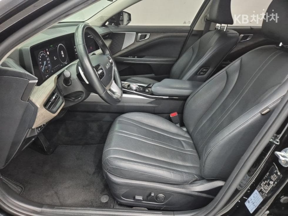 Kia K82.5L gasoline Noblesse - 11
