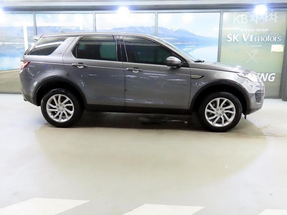 Land Rover 디스커버리 스포츠2.0 TD4 SE - 5