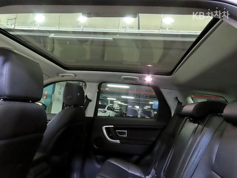 Land Rover 디스커버리 스포츠2.0 TD4 SE - 10