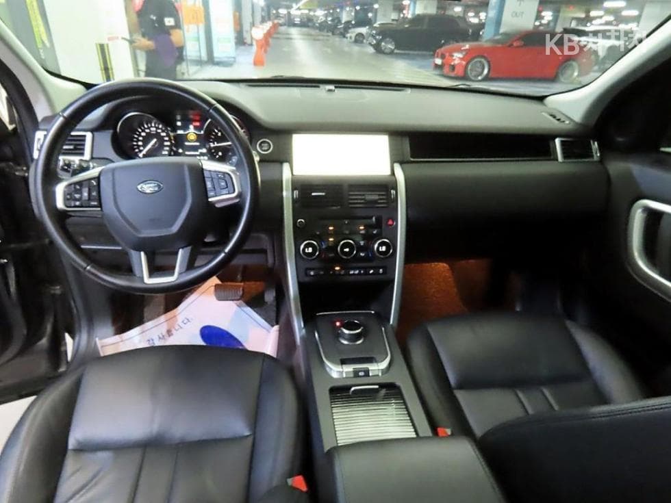 Land Rover 디스커버리 스포츠2.0 TD4 SE - 11