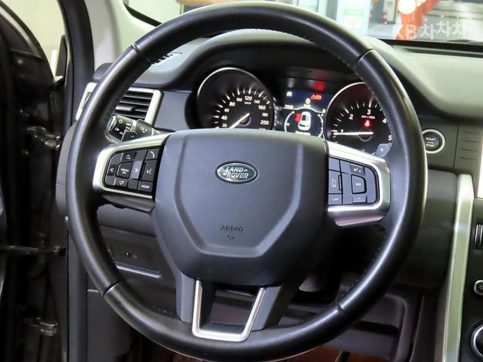 Land Rover 디스커버리 스포츠2.0 TD4 SE - 12